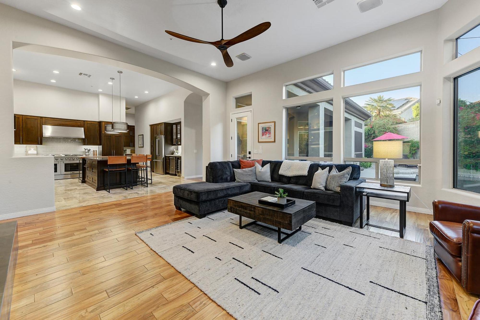 Holiday home Covered Patio And Amenities