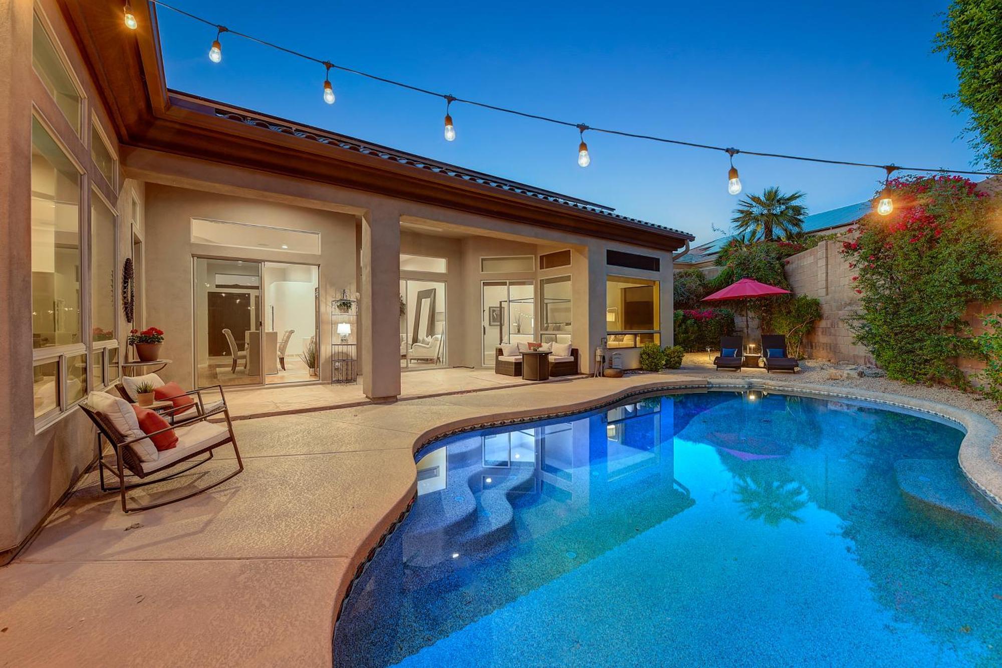 Covered Patio And Amenities Scottsdale