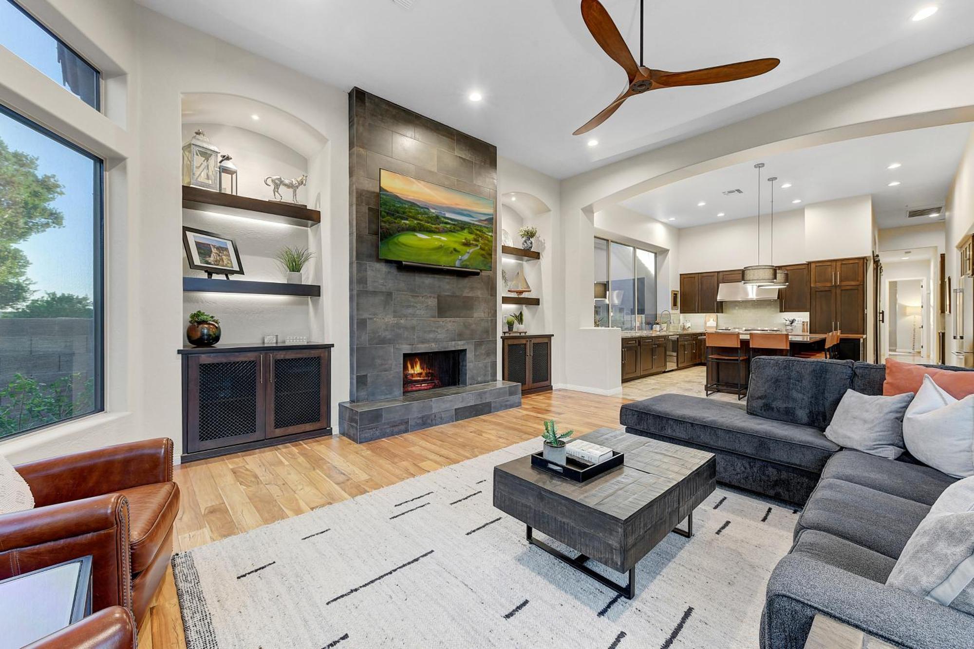 Covered Patio And Amenities * Scottsdale